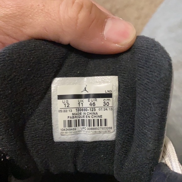 Air Jordan retro 12’s “taxi” main image 5